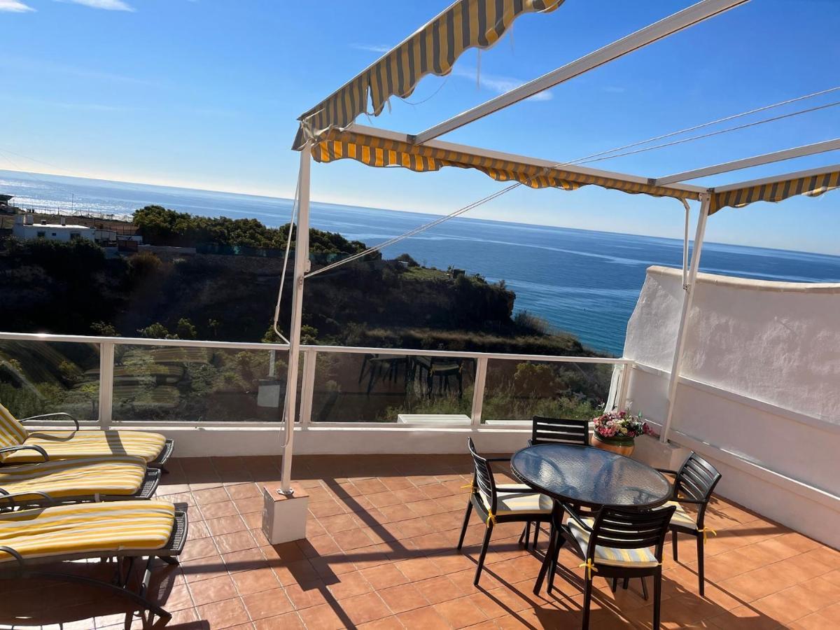Delightful Burriana House With Magnificent Beach & Sea Views. Nerja Esterno foto